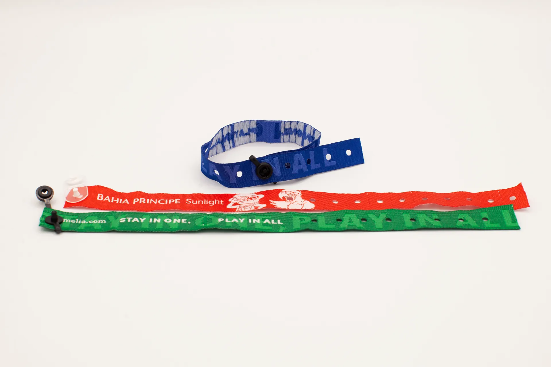 Pulseira de Tecido com Fecho 13
