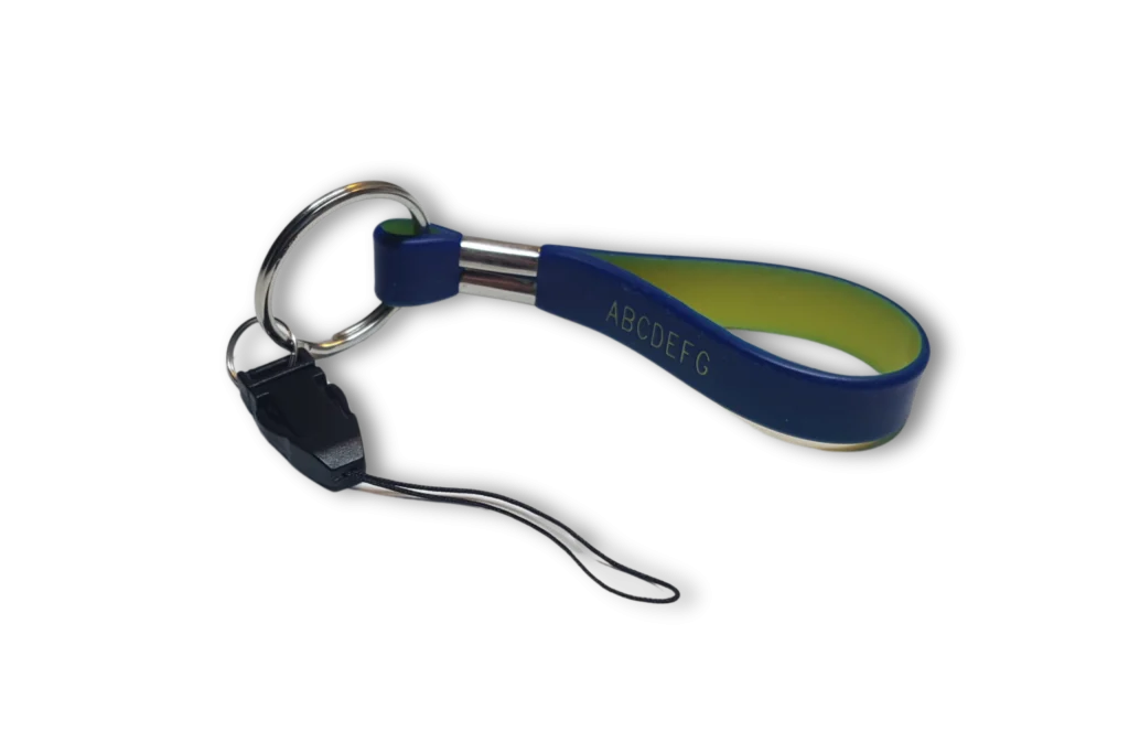 Llaveros personalizados en tela y silicona para eventos y promocione